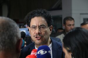 Iván Cepeda anuncia acciones legales contra hijos de Uribe - Foto: Archivo