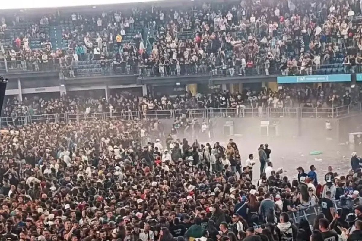 Policía abrió investigación para capturar responsables de disturbios en el Movistar Arena 