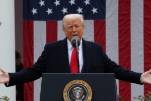 Donald Trump firmó decreto que impone nuevos aranceles - Foto: Redes sociales