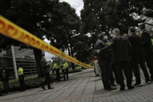 Ladrón robó una droguería en el norte de Bogotá - Foto: Tomada de internet