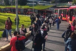 Reportan colapso de la movilidad en varias vías de Bogotá - Foto: Redes sociales