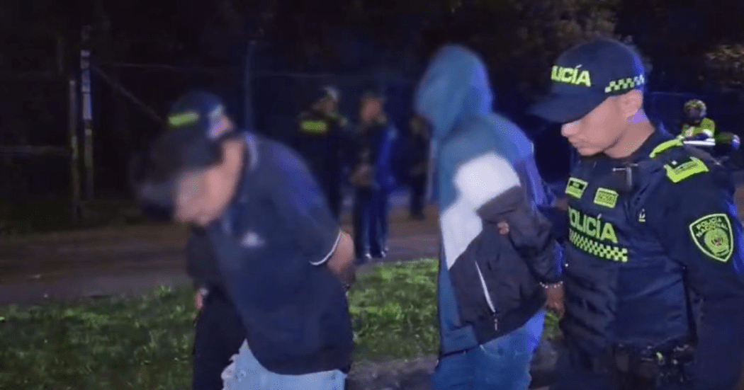 Policía frustra hurto a bus del SITP en Suba y captura a dos responsables