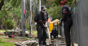 Bogotá inicia jornada especial de recuperación del Parque Nacional tras la salida de comunidad Emberá.