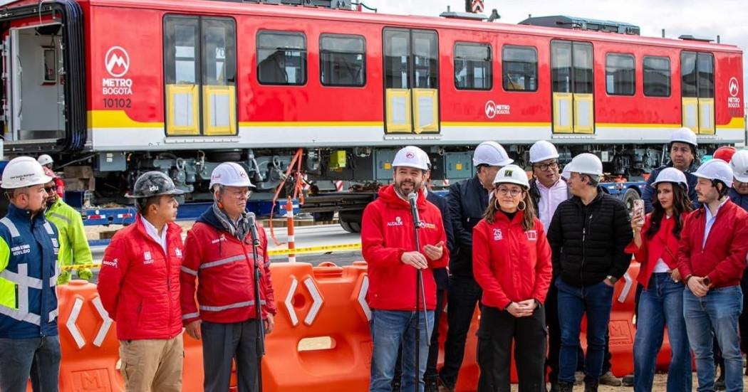 Bogotá celebra la llegada del primer tren del Metro mientras avanza la construcción de la Línea 1