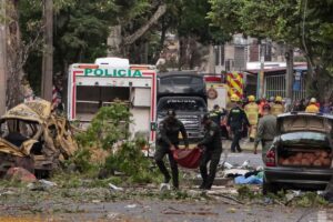 Aparece video del momento exacto de la explosión de camión bomba en Cali - Foto: Redes sociales