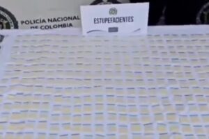Policía incautó más de 1.600 dosis de droga en Rafael Uribe Uribe - captura de video