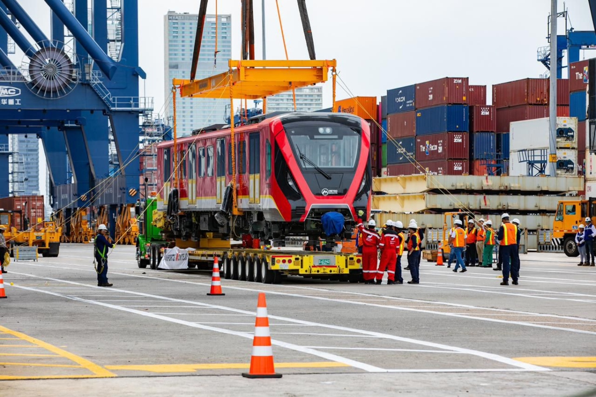 Inició el viaje de los vagones del Metro de Bogotá desde Cartagena - Foto: Cortesía
