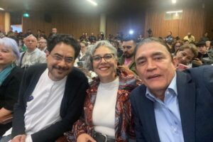 Las movidas políticas de la semana camino a las elecciones de 2026 - Foto: Gustavo Bolívar