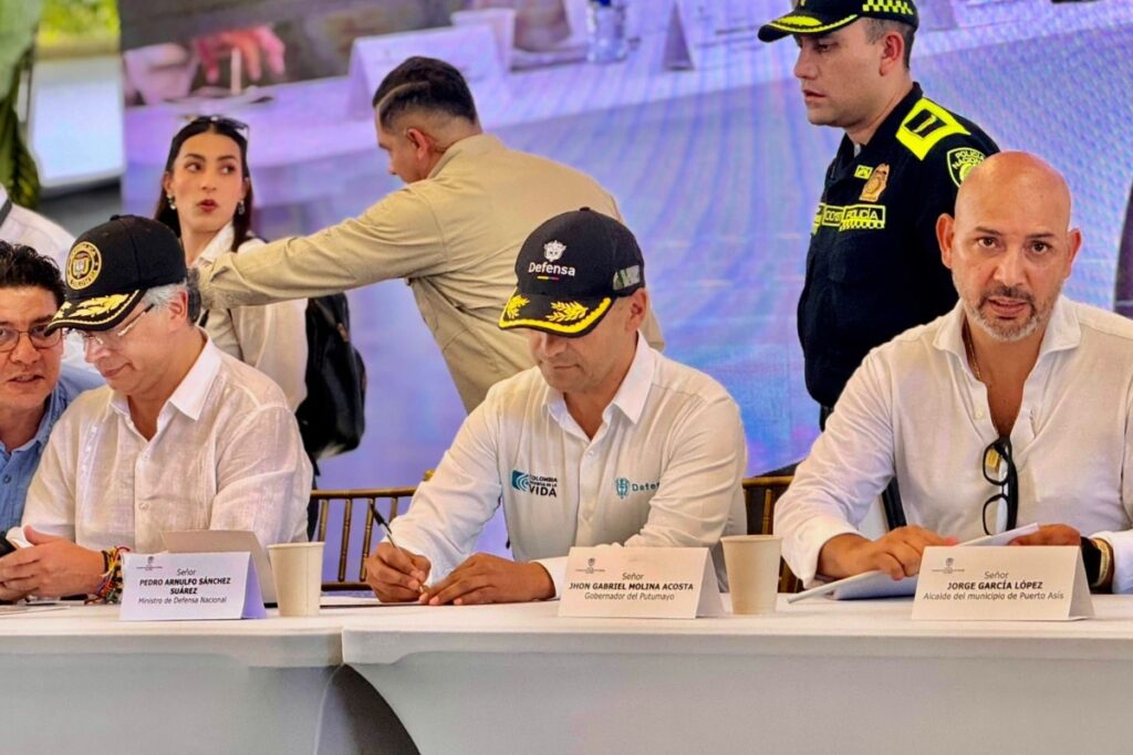 Desde Puerto Asís, el presidente Gustavo Petro reafirma que la Paz Total comienza por el sur - foto: Cortesía