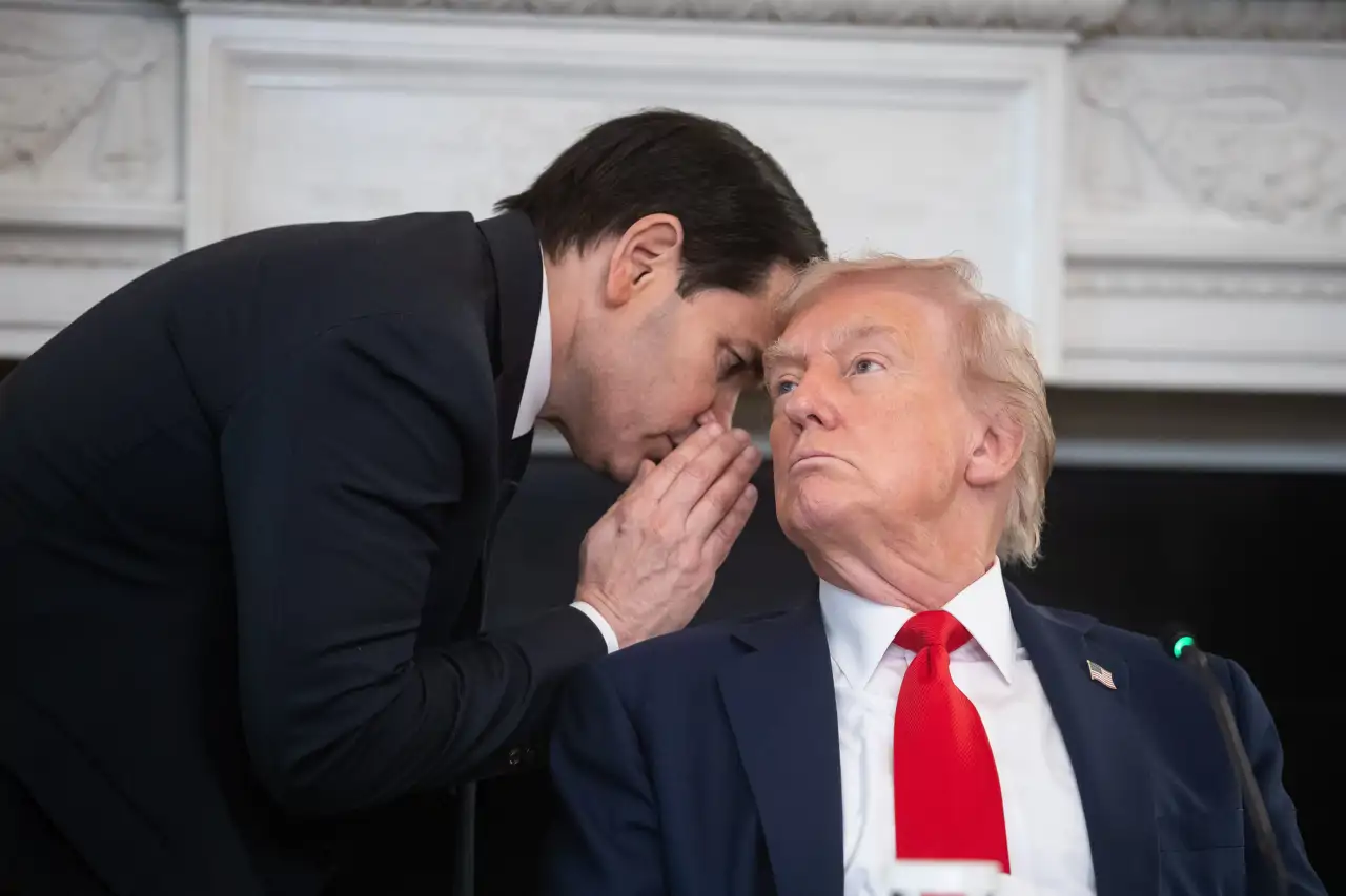 La CIA podría operar en Venezuela y deja abierta la puerta a ataques en tierra: Trump