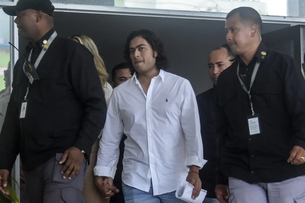 Fiscalía imputará cinco delitos a Nicolás Petro
