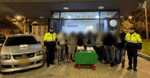 Operativo aéreo del Halcón, frustró hurto a una vivienda donde utilizaron escalera humana.