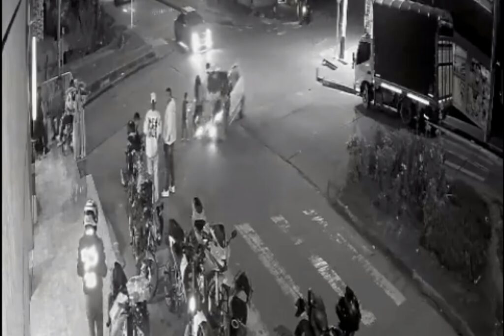 Taxista, en estado de embriaguez, arrolló a 11 personas en la localidad de San Cristóbal - Foto: Captura de video