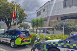 Intensifican búsqueda de prófugos tras fuga en estación de policía de Barrios Unidos - Foto: Redes sociales