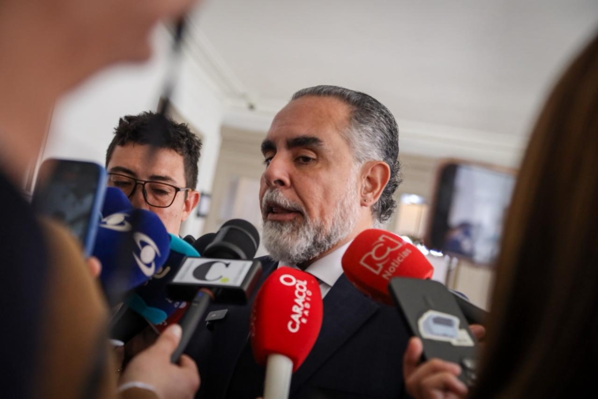 Armando Benedetti se fue contra congresistas por proyectos del Gobierno 