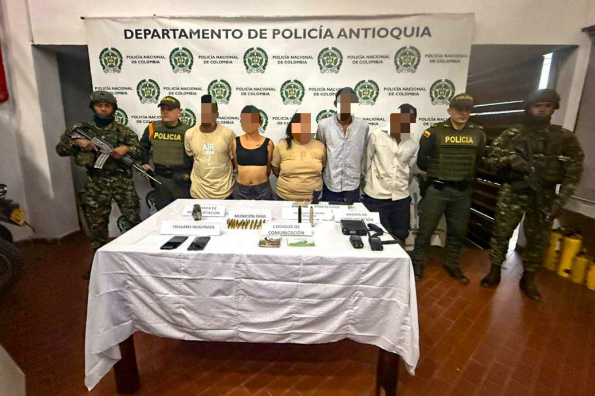 Ejército capturó a diez presuntos integrantes del “Clan del Golfo” en Antioquia - Foto: Cortesía
