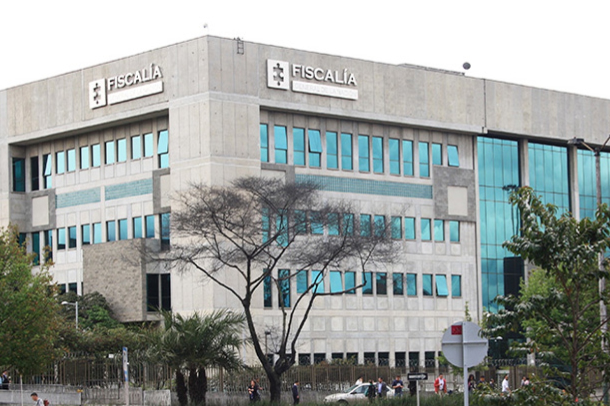 Fiscalía investiga posibles fallas en bombardeos que dejaron menores de edad muertos - Foto: Archivo