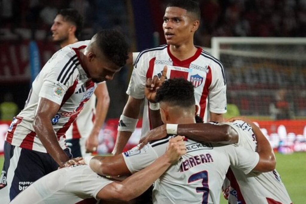 Junior aprovechó y piso fuerte en los cuadrangulares - Foto: Junior