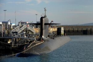 Soldados franceses disparan a drones intrusos sobre base - Foto: Redes sociales