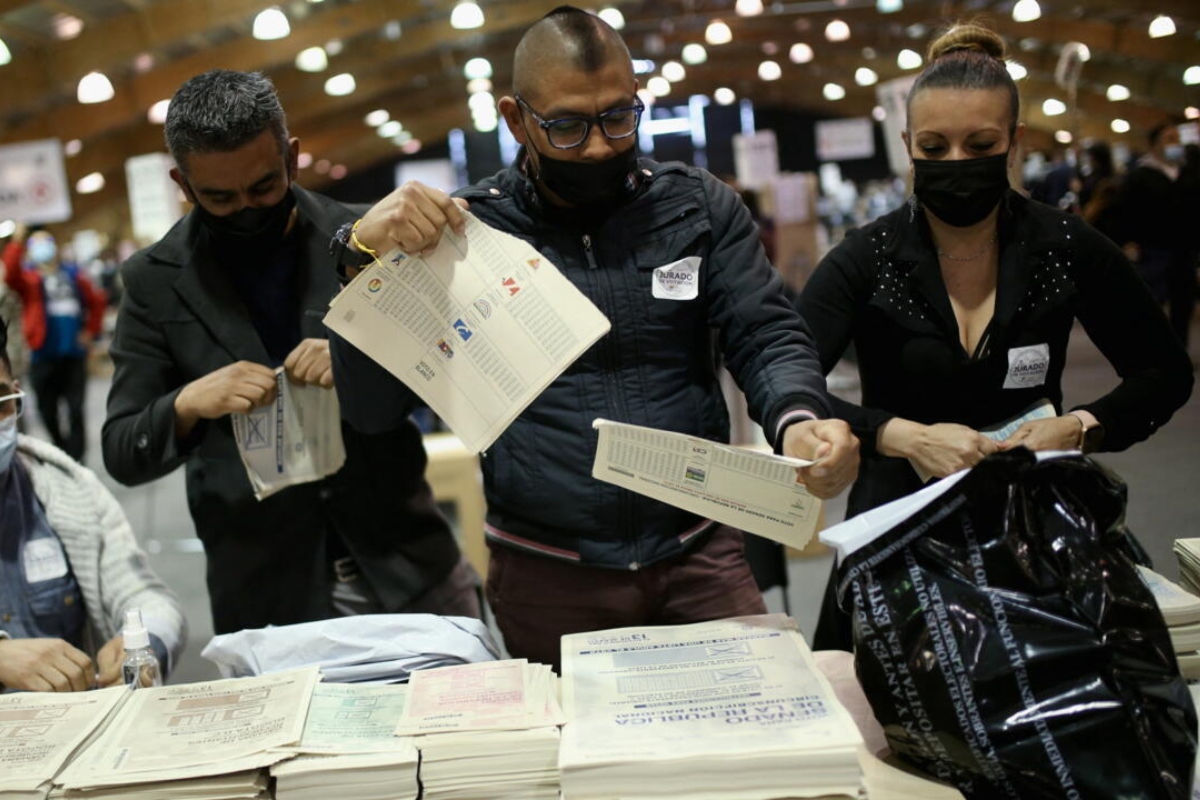 Listado definitivo de los partidos y movimientos políticos que irán a consultas en marzo - Foto: Archivo