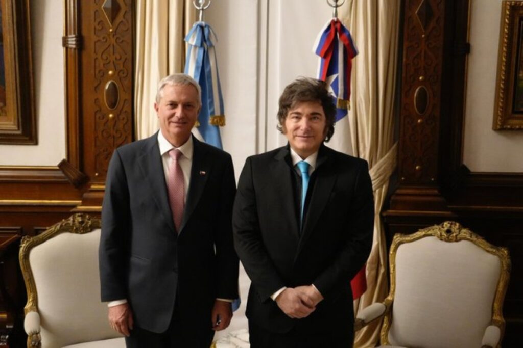 Javier Milei recibe a Kast y anuncian hoja de ruta bilateral - Foto: @OPRArgentina