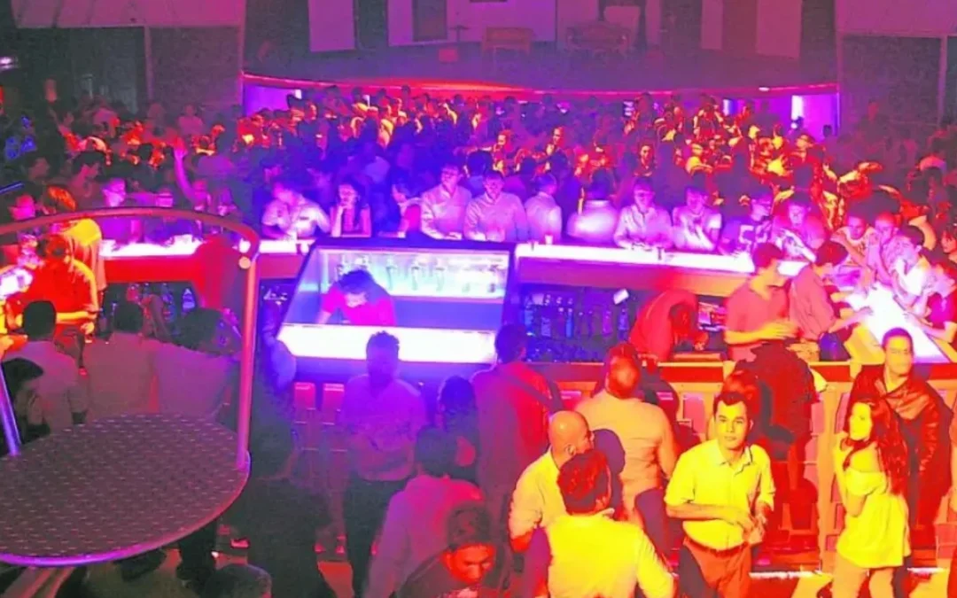 Comerciantes del barrio Restrepo en Bogotá protestan este 29 de enero tras ser excluidos del horario extendido para bares y discotecas - Foto: Redes sociales