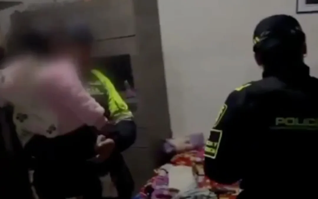 La Policía Metropolitana de Bogotá rescató a seis menores de edad en estado de abandono en Ciudad Bolívar y Kennedy - Foto: Captura de video