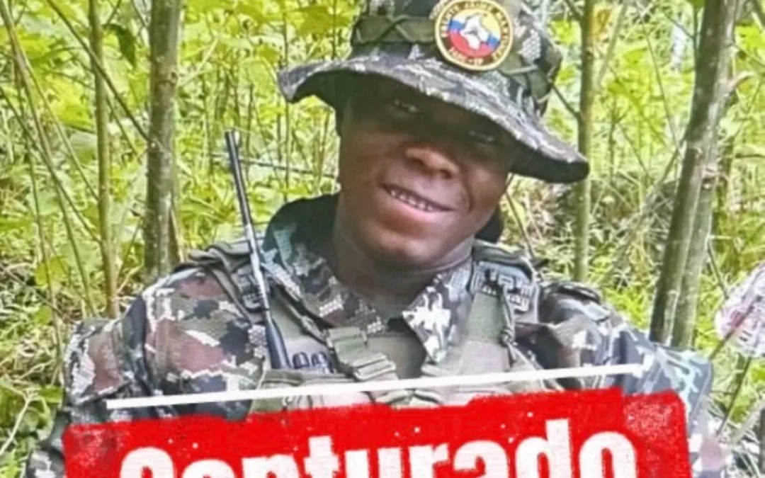 Capturado alias "Mocho", cabecilla de la estructura de "Iván Mordisco", señalado por el homicidio del patrullero Carlos Pineda y herir a su bebé de 10 meses en Jamundí - Foto: Cortesía