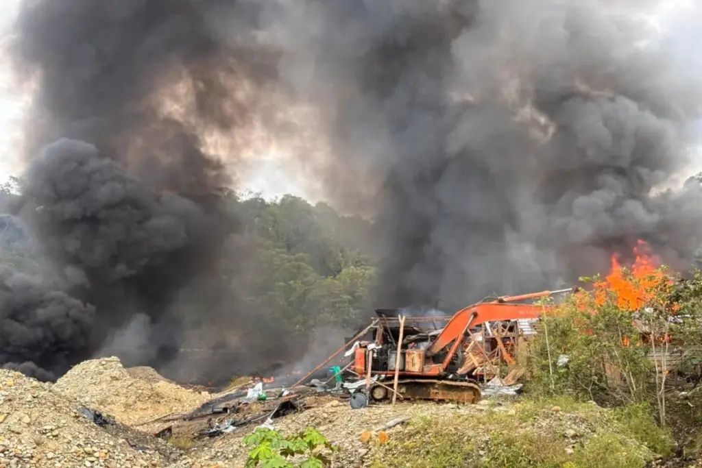 Golpe histórico a la minería ilegal en Chocó: El Ejército interviene 32 unidades de producción en Tutunendo - Foto: @COL_EJERCITO
