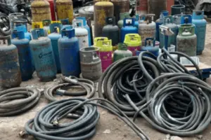 Golpe al comercio ilegal de combustibles en Bogotá: la Operación Orión desmantela un centro de llenado irregular en Ciudad Bolívar - Foto: @Bogota