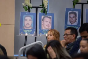 En un histórico acto en Medellín, 85 militares reconocieron su responsabilidad ante la JEP por ejecuciones extrajudiciales en Antioquia - Foto: @JEP_Colombia