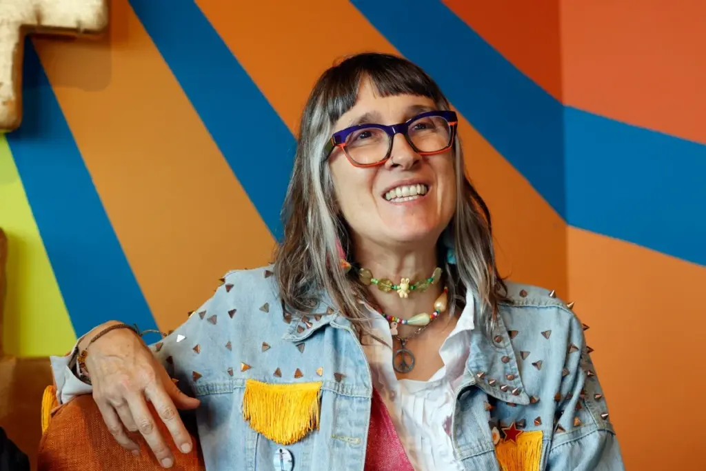 Andrea Echeverri, líder de Aterciopelados, revela su valiente lucha contra el cáncer de seno triple negativo y cómo su proceso de sanación inspiró el tema "La Teta Pirata" - Foto: Redes sociales