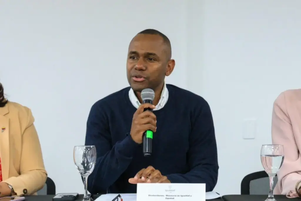 Renuncia el viceministro Acxan Duque tras graves denuncias de acoso sexual en el Ministerio de la Igualdad - Foto: MinIgualdad