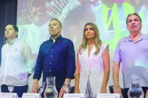 El Partido Conservador debate su apoyo presidencial para el 31 de mayo - Foto: @EfrainCepeda