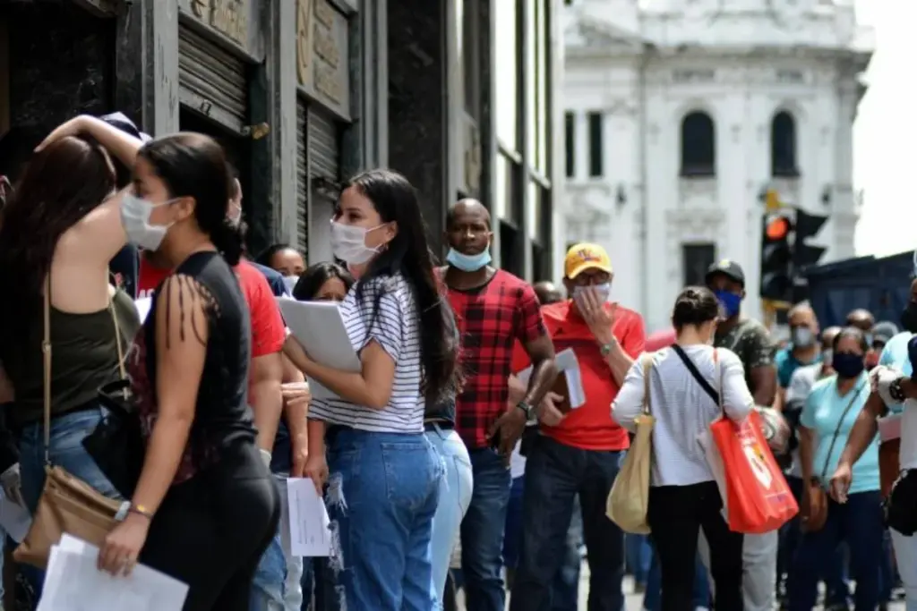 El desempleo en Colombia bajó al 9,2 % en febrero de 2026 - Foto: Redes sociales