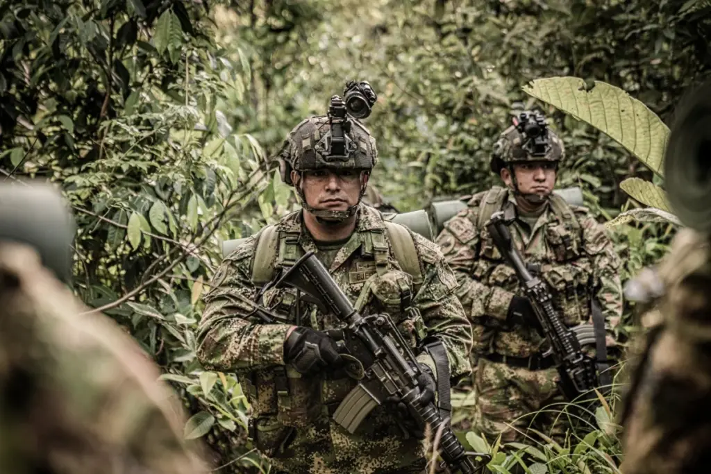 Finaliza con éxito la búsqueda en Caquetá: Ejército rescata a cinco menores escondidos en la selva para evitar el reclutamiento forzado de las disidencias de las Farc - Foto: Archivo Particular