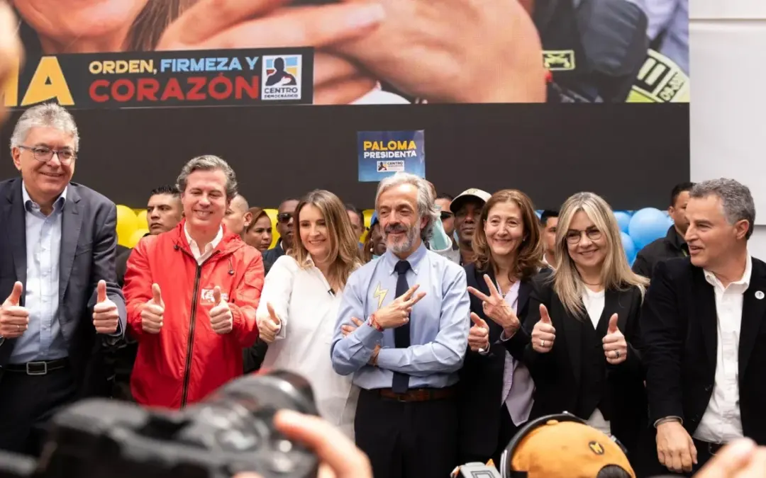 Álvaro Uribe interviene para cohesionar la fórmula de Paloma Valencia y Juan Daniel Oviedo - Foto: @PalomaValenciaL