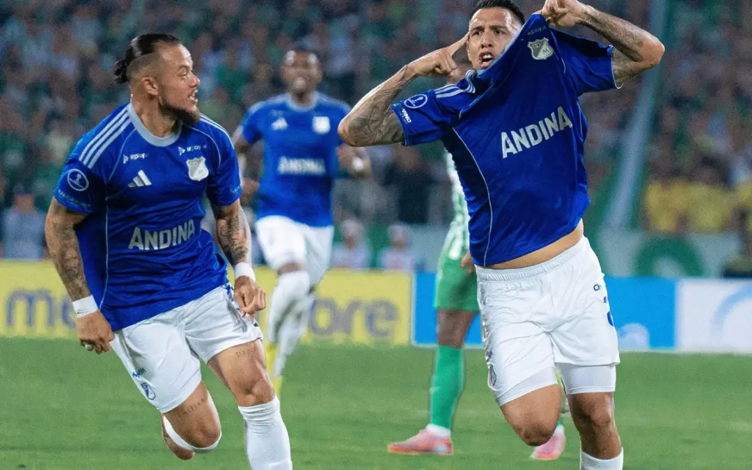 Millonarios asalta el Atanasio Girardot con una exhibición de Rodrigo Contreras y clasifica a la fase de grupos de la Copa Sudamericana 2026. Atlético Nacional queda eliminado y en crisis deportiva - Foto: @MillosFCoficial