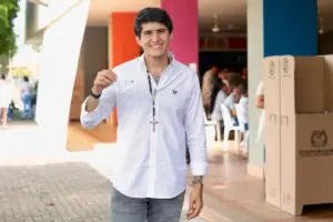 El congresista Wadith Manzur, detenido por el escándalo de la UNGRD, solicita posesionarse como senador desde prisión. La Corte Suprema traslada la polémica petición al Senado - Foto: Redes sociales