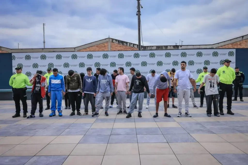 Histórico golpe a la criminalidad en Bogotá: Caen 23 integrantes de la banda 'El Mesa' - Foto: @Bogota