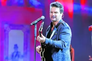 El cantautor guatemalteco Ricardo Arjona rompe récords en Colombia con su gira ‘Lo que el seco no dijo’. Tras agotar cinco fechas en el Movistar Arena de Bogotá, confirma un sexto concierto - Foto: Redes sociales