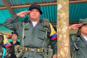 La Fiscalía de Colombia imputará a alias “Calarcá”, jefe de las disidencias de las Farc, por delitos de lesa humanidad cometidos durante su rol como delegado de paz - Foto: Redes sociales