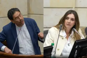 Fuerte choque en el Senado entre los candidatos presidenciales Paloma Valencia e Iván Cepeda - Foto: Redes sociales