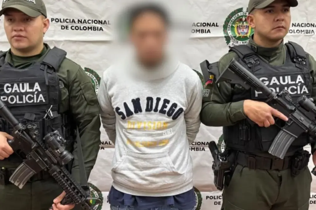 El Gaula de la Policía capturó a tres presuntos extorsionistas en Bogotá tras operativos en Los Mártires, Ciudad Bolívar y Engativá - Foto: @PoliciaBogota