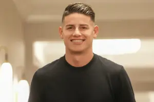 James Rodríguez sigue fuera de las canchas en la MLS. El técnico de Minnesota United, Cameron Knowles, revela detalles sobre la salud del '10' colombiano - Foto: @MNUFC
