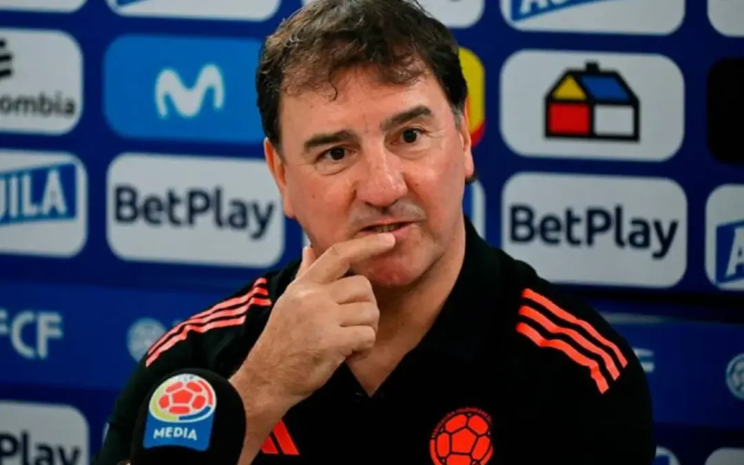 Ramón Jesurún, presidente de la FCF, pone fin a los rumores sobre la salida de Néstor Lorenzo - Foto: Redes sociales