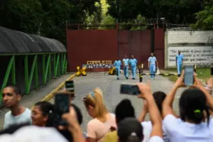 Crece la tensión en la cárcel de Yare, Venezuela. Tras la caída de Nicolás Maduro, el gobierno interino de Delcy Rodríguez inicia excarcelaciones, pero excluye a cientos de detenidos del caso 'PDVSA Obrero' - Foto: Redes sociales