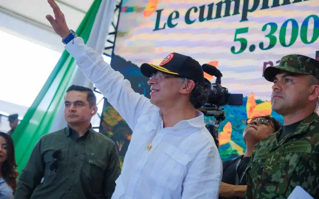 El presidente Gustavo Petro admite errores en los nombramientos de su gabinete tras graves denuncias de extorsión en el Fondo de Adaptación - Foto: @infopresidencia