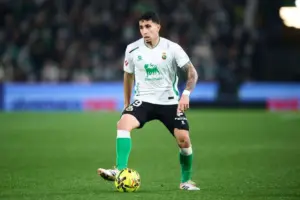 El volante colombiano Gustavo Puerta brilla en el Racing de Santander y despierta el interés del Inter de Milán - Foto: Redes sociales