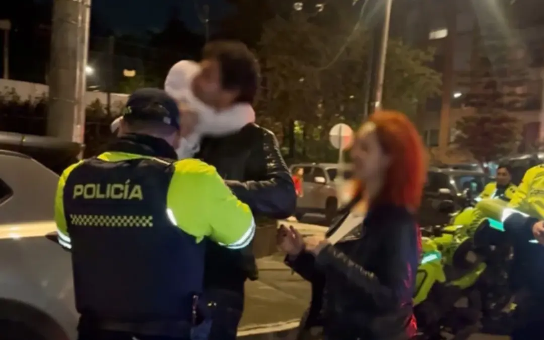 Operativo contrarreloj en Bogotá: Tras el robo de un vehículo con una menor de 7 años a bordo en Suba, más de 2.000 uniformados lograron rescatarla a salvo en Teusaquillo - Foto: @PoliciaBogota